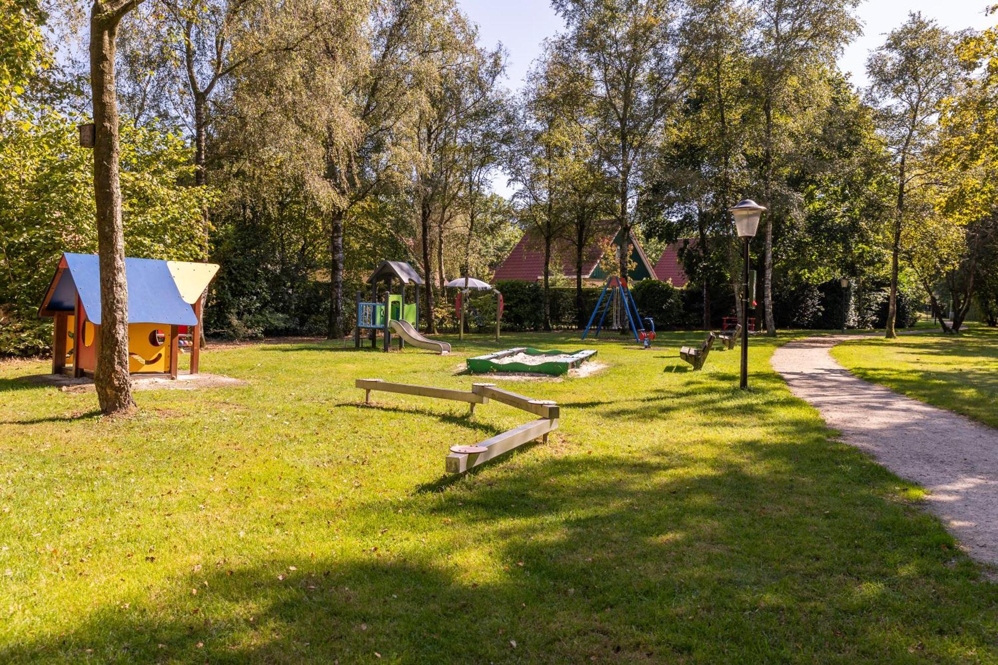 ホテル Summio Parc Duc De Brabant Westelbeers エクステリア 写真